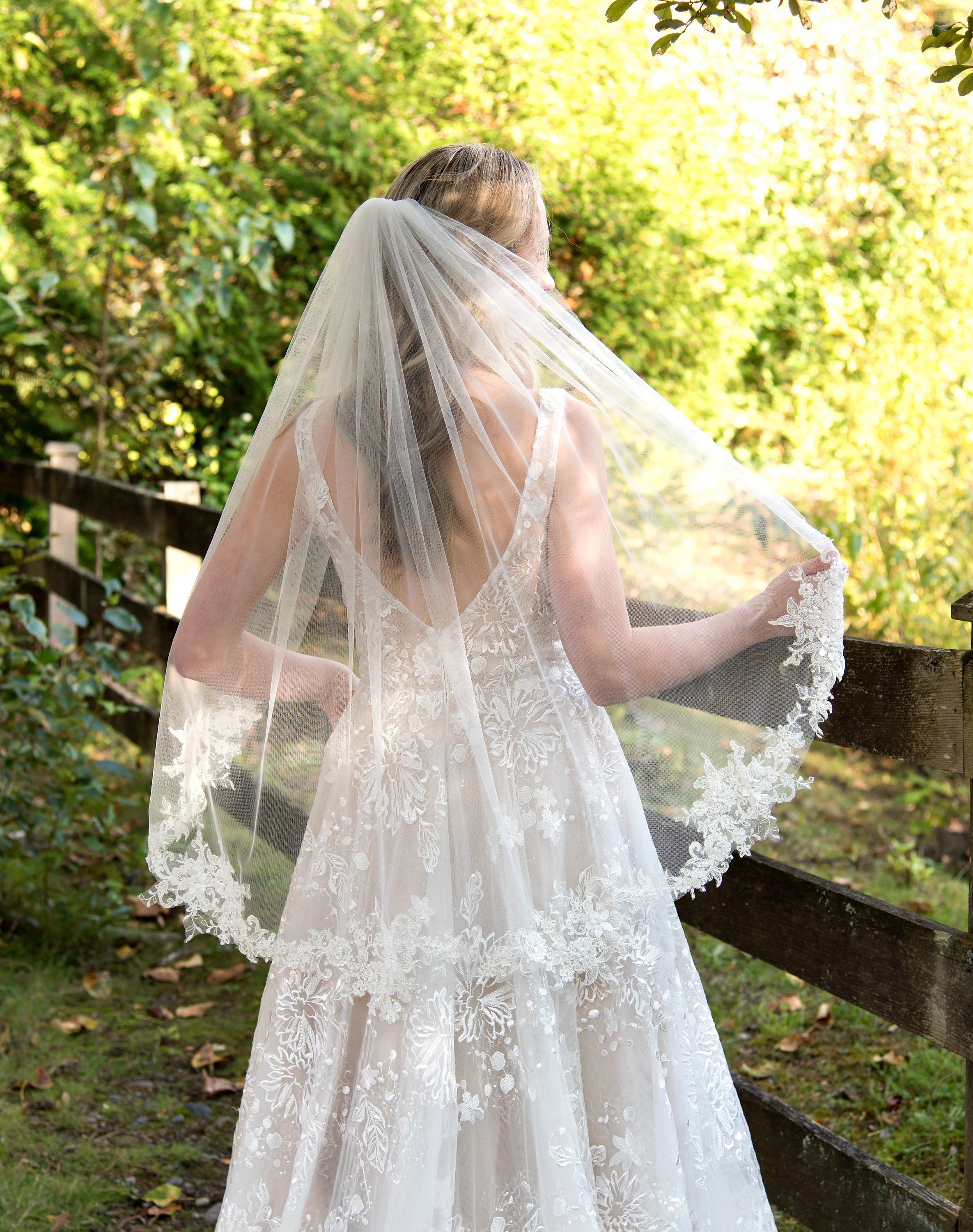 Ivory outlet bridal veil