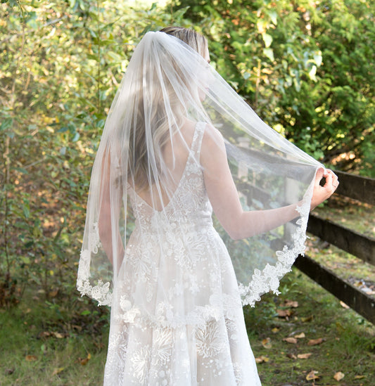 Wedding veil, bridal veil, wedding veil ivory, wedding veil lace, lace bridal veil