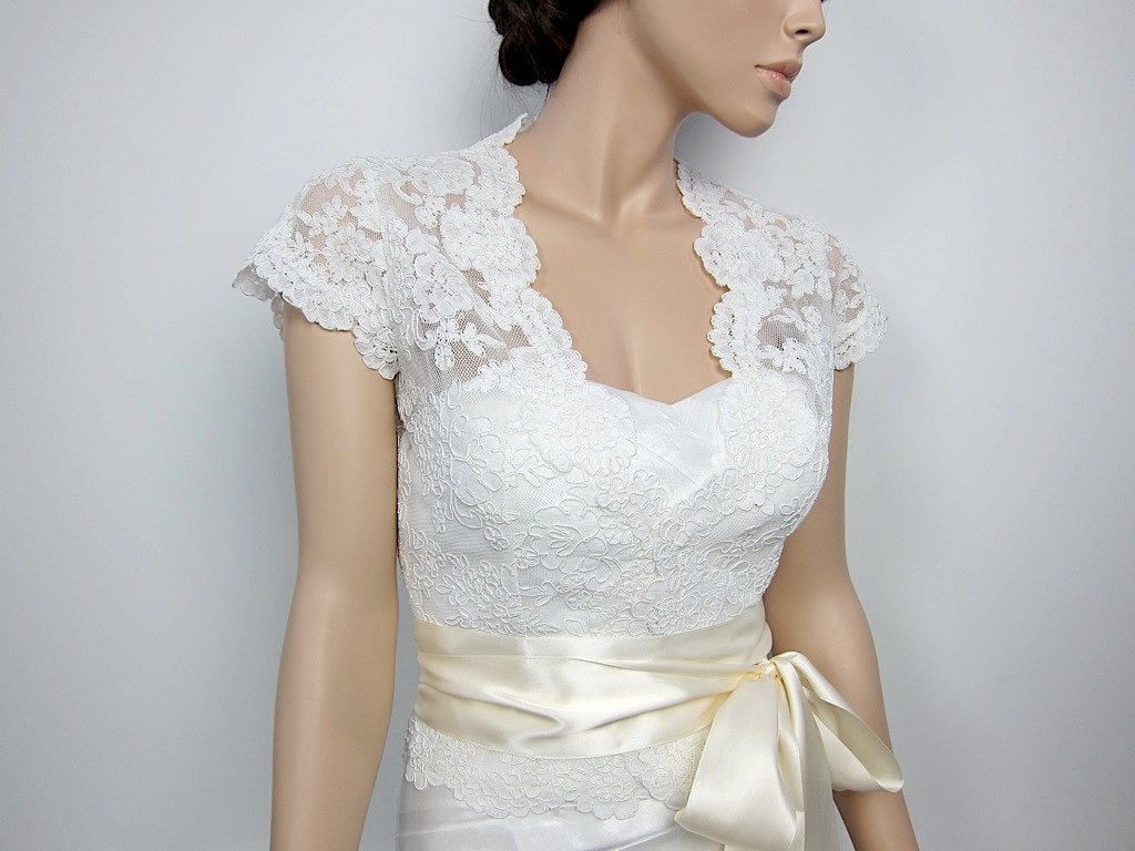 Lace bolero, wedding jacket, bridal bolero, wedding bolero, bridal shrug, ivory alencon lace, front open