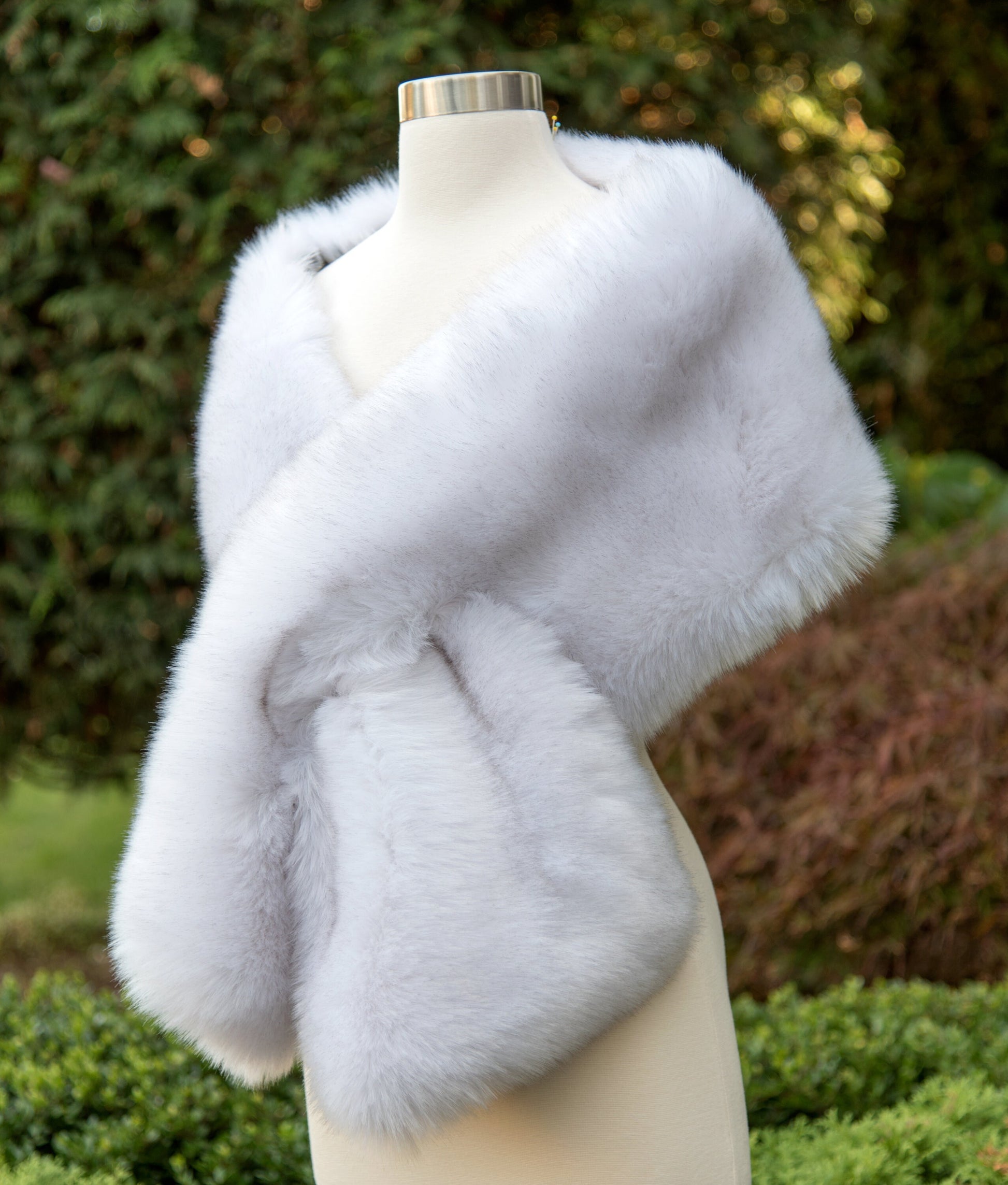 Light gray faux fur bridal wrap with darker tips, wedding fur shawl, silver fur wrap, bridal faux fur stole, fur cape B005-light-gray