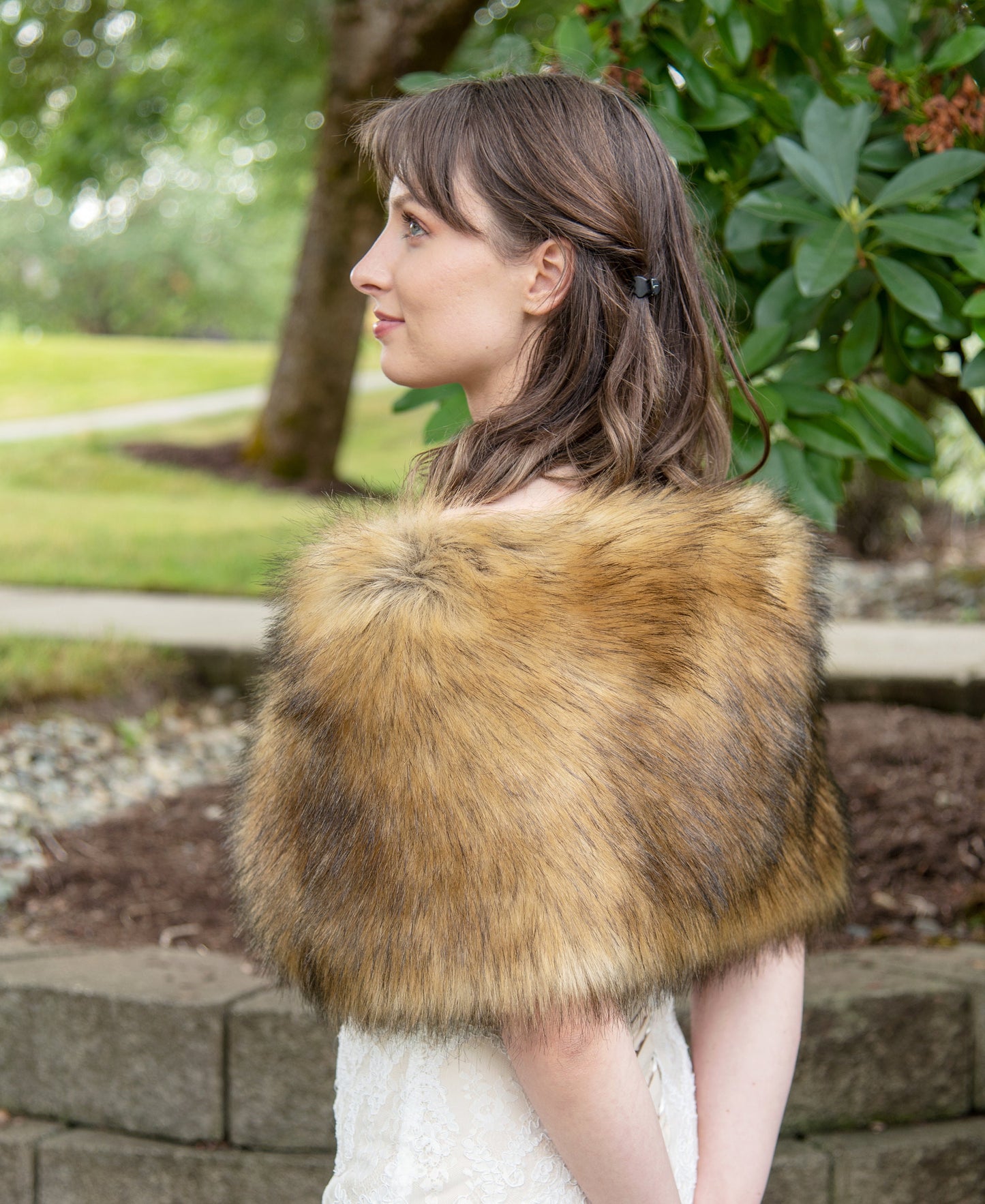 Brown faux fur bridal wrap, wedding faux fur shawl, faux fur bridal stole, faux fur cape B012-fox-2